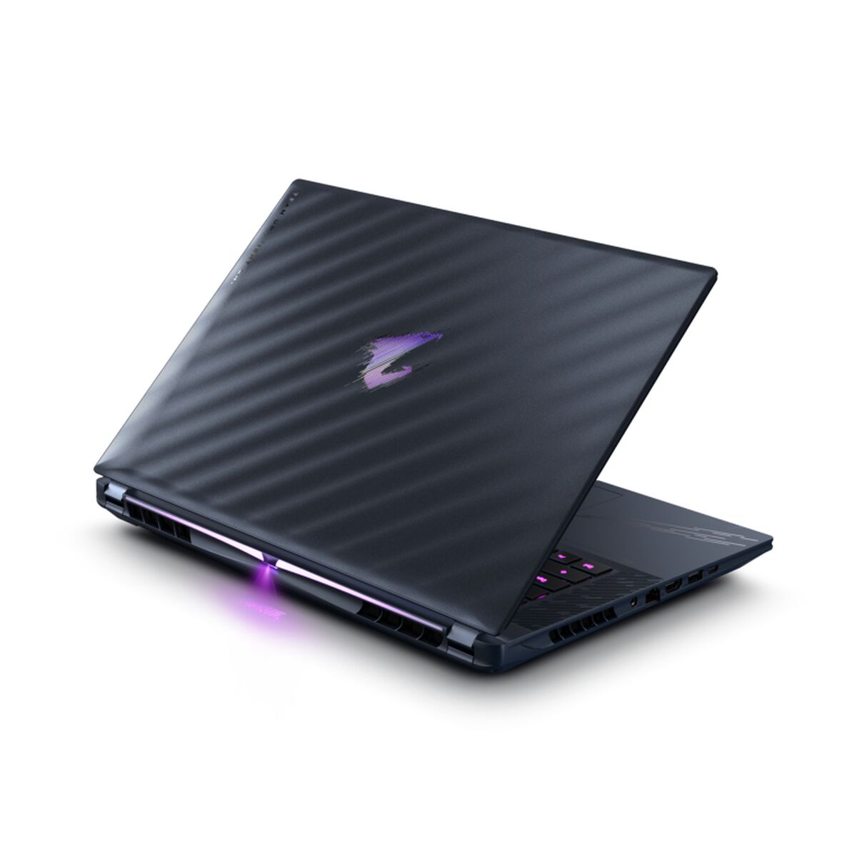 Laptop Gigabyte AORUS MASTER 16 BZHC6PTE64SP 16" intel core ultra 9 275HX 32 GB RAM 1 TB SSD nvidia geforce rtx 5090 Spanish Qwe